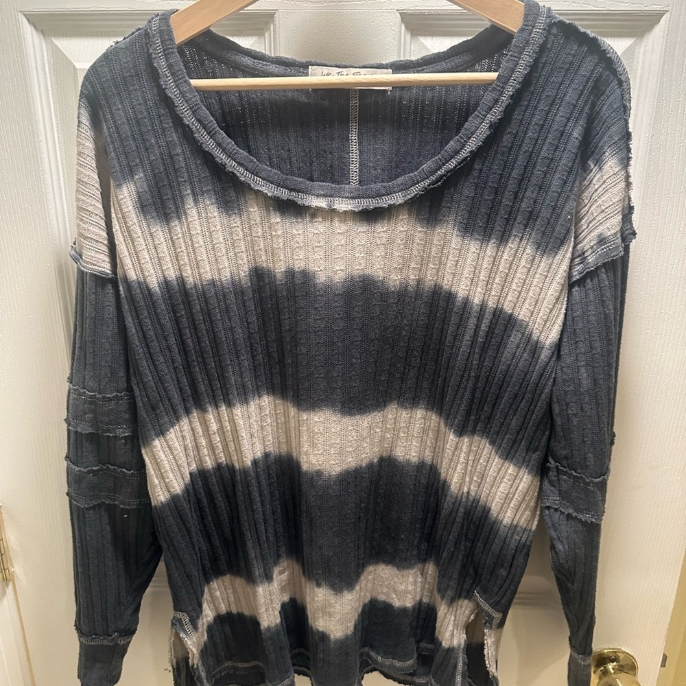 Free People We The Free Size Large Striped  Oversized Scoop Neck Shirt XS